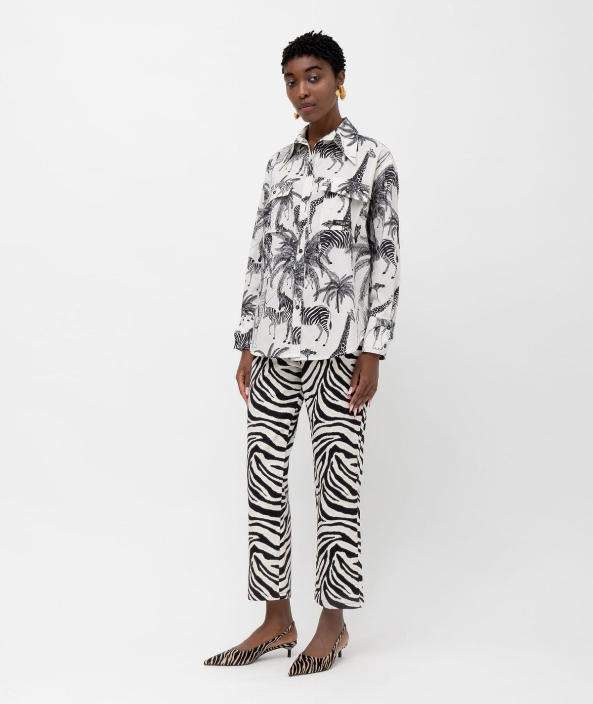 Mallory The Label | Black white printed denim Riana cropped pants
