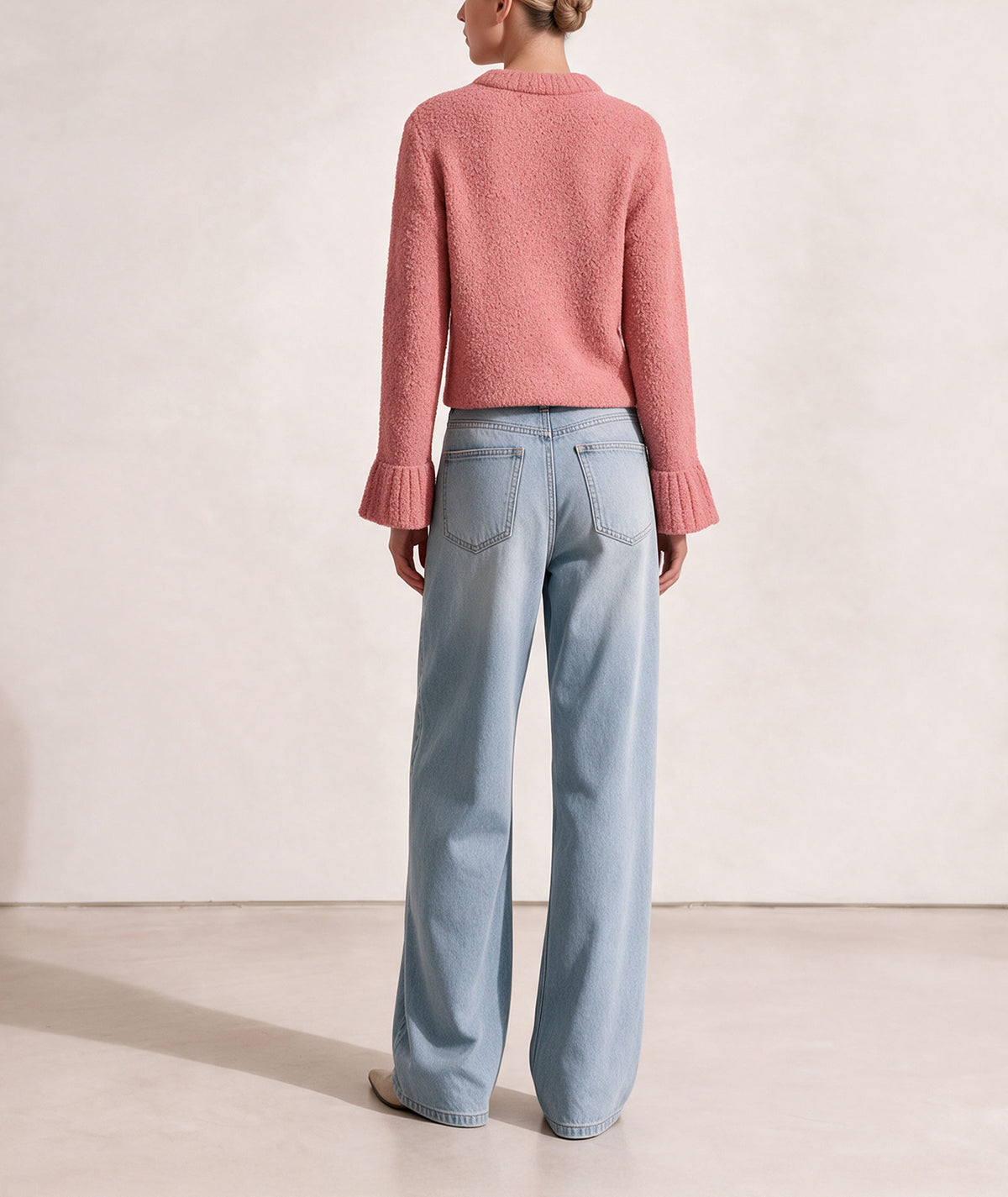 Tailor Made | Pink buckle knitted embroidered cardigan