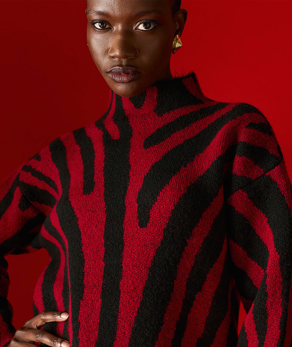 Tailor Made | Bordeaux knitted zebra print sweater