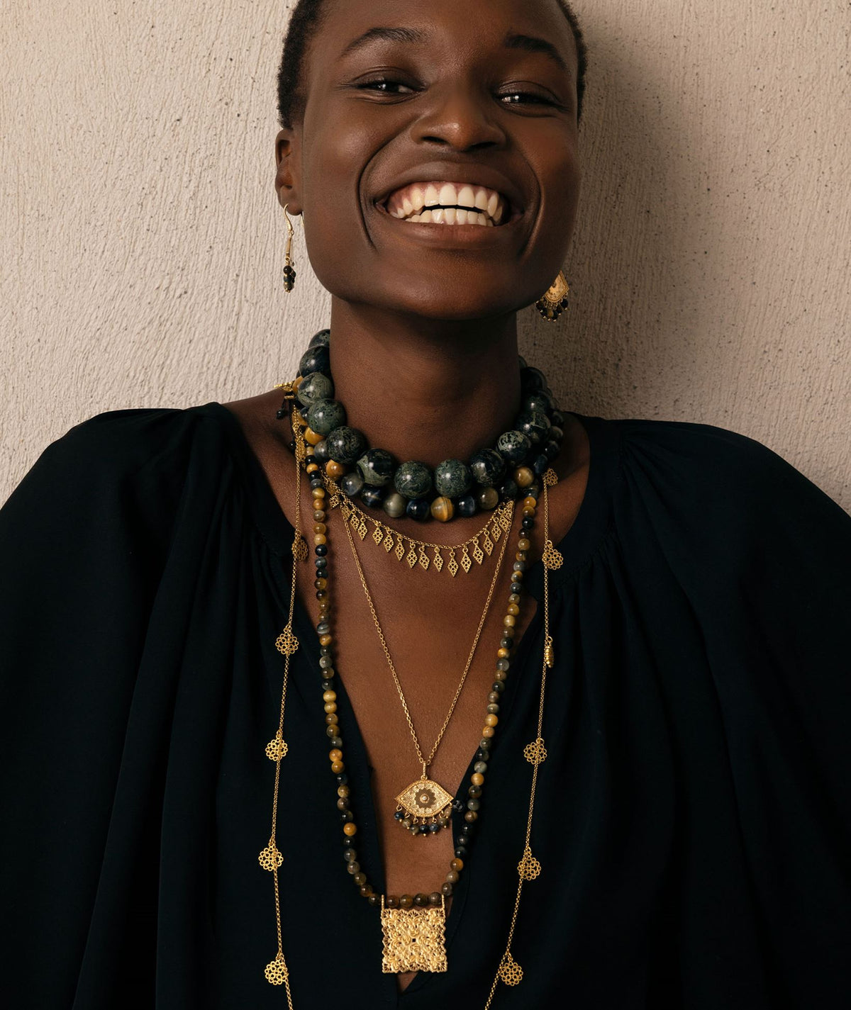 Antonia Karra | Paisley gold-plated silver necklace - cat's eye