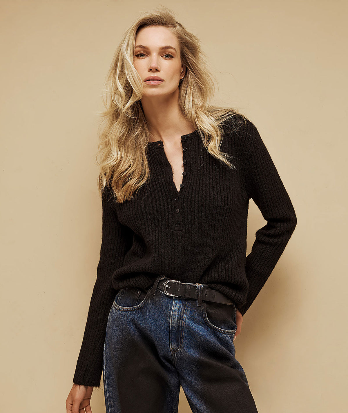 Tailor Made | Black rib-knitted sweater