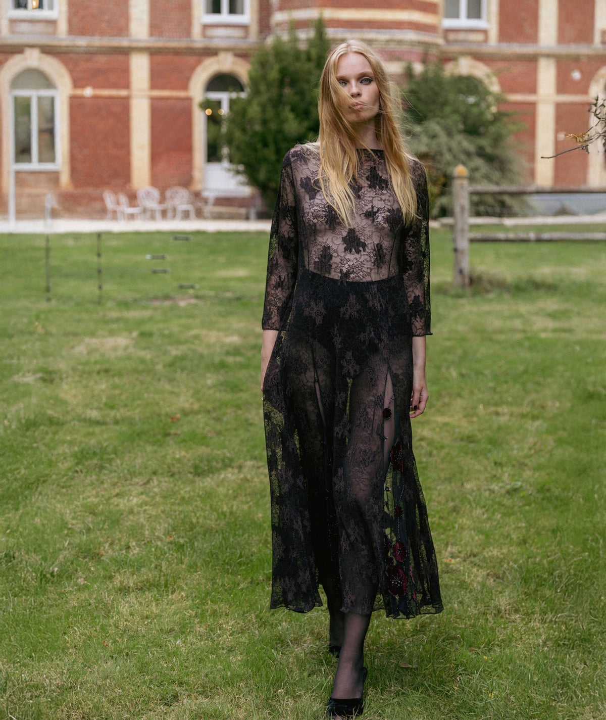 Nidodileda | Black lace floral-embellished Rubin midi dress