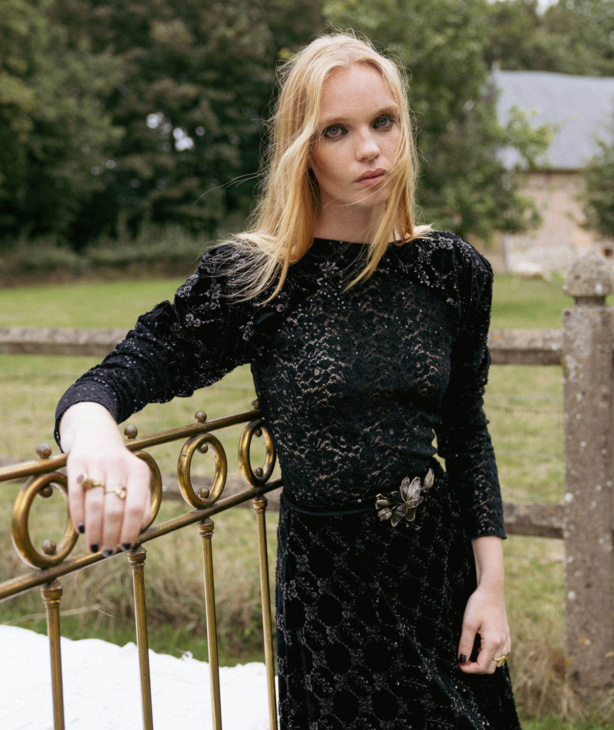 Nidodileda | Black beaded velvet lace Ersilia bodysuit