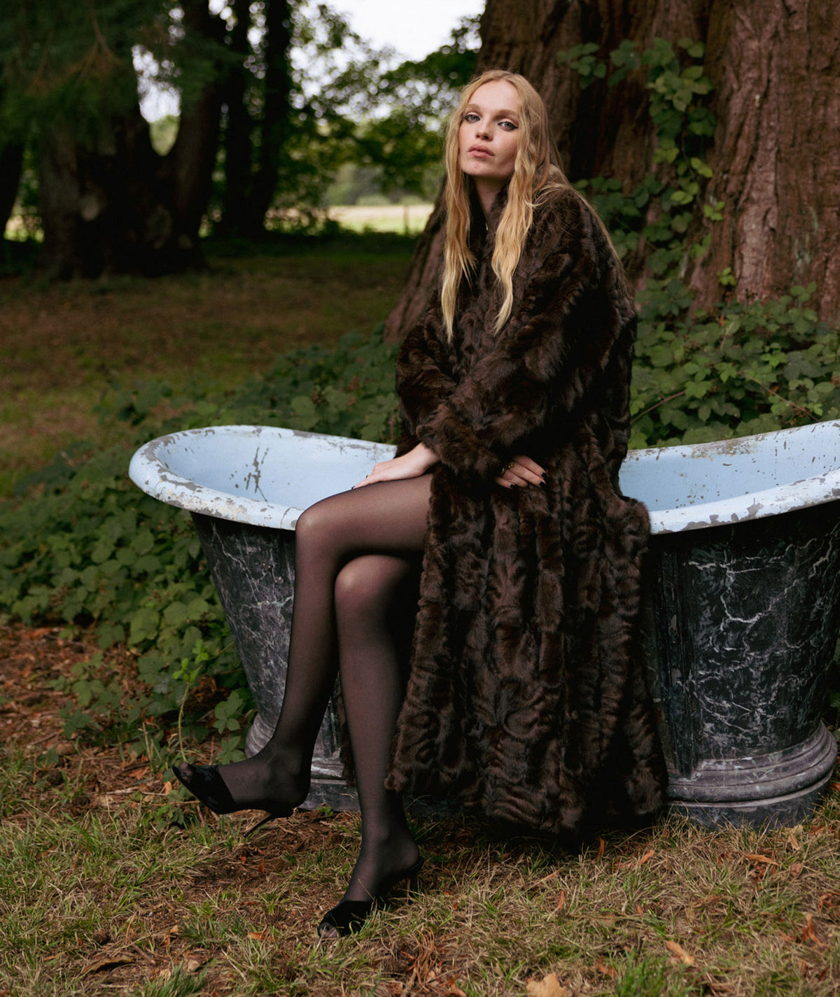 Nidodileda | Brown faux-fur Rei coat